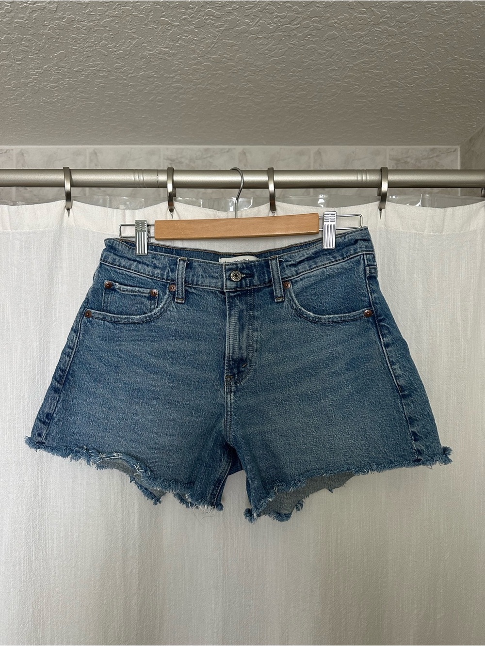 Abercrombie & Fitch Mid Rise A Line Denim Shorts